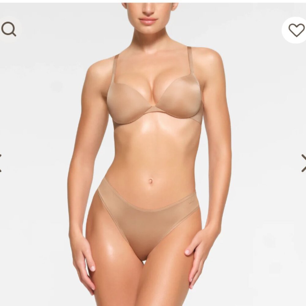 NWT SKIMS Ultimate Collection Push Up Plunge Clay Nude size 32C